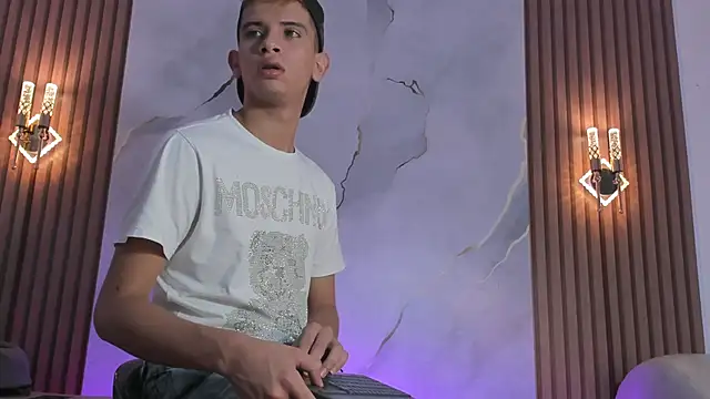 Ethanhot os online show from April 9, 6:03 pm