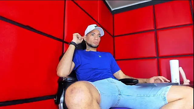 Daniel huge22 online show from April 15, 2:28 pm