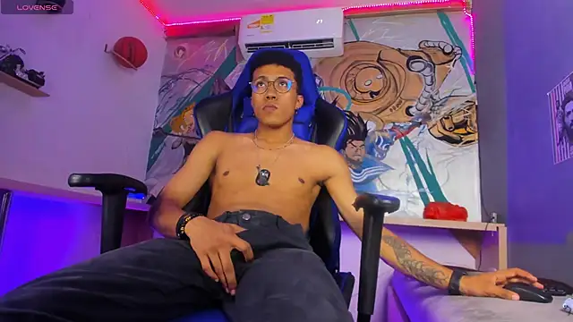 Kall Ell  online show from April 16, 3:28 am