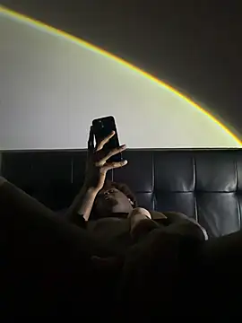 mikeydigs online show from April 11, 10:08 am