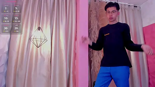 youn rider online show from April 11, 7:50 pm