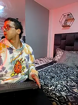 MARCO RUSH online show from April 15, 12:27 pm