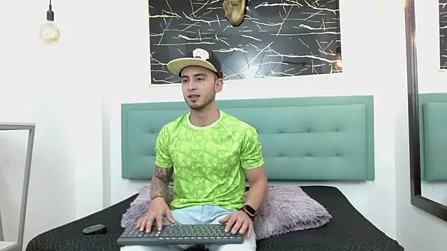 PowerLustX online show from June 1, 3:18 am