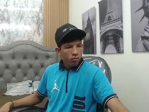 Alexander villa  online show from April 9, 10:49 pm