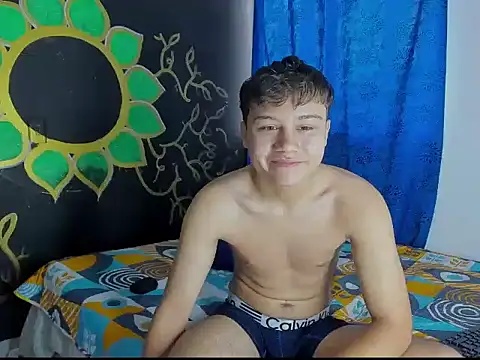 JFuck bunny777 online show from April 12, 9:05 pm