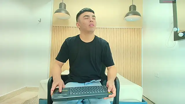 THIAM KELLER1 online show from April 11, 7:17 pm