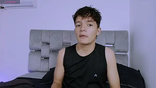 Luca Voss online show from April 16, 11:54 am