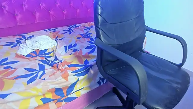 skinny sam online show from April 12, 7:54 am