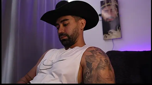 miike smit online show from April 13, 2:07 pm