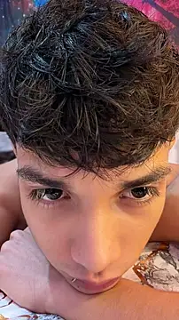 RoughDiamond  online show from April 15, 3:01 pm