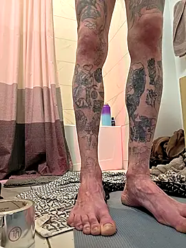 rawanduncut4u online show from April 14, 7:35 pm