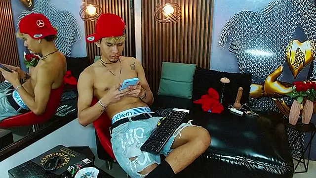 Skinny cute Alyer online show from July 12, 2:24 am