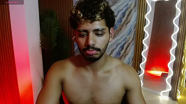 milo tay online show from April 15, 8:58 am