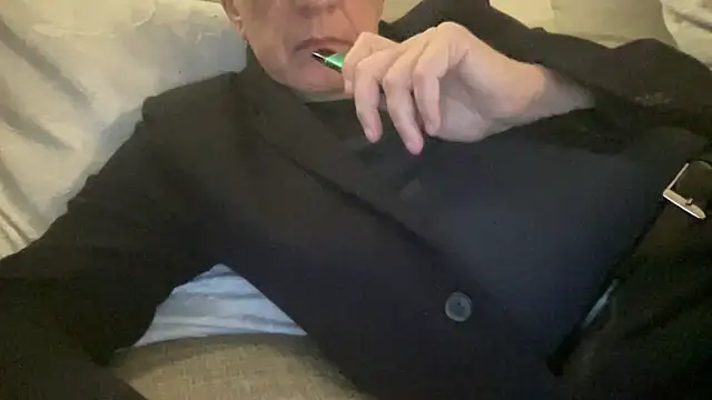 carucecc online show from April 11, 6:33 pm