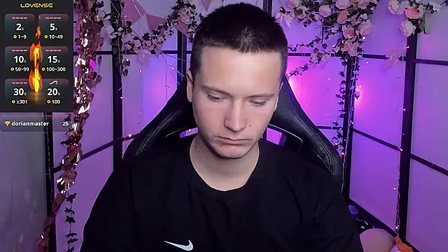 ZackVibe online show from April 15, 5:51 am