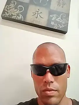 20vorak20 online show from April 11, 5:27 pm