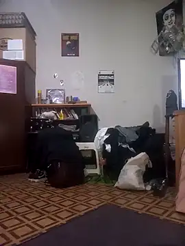 lucybeb online show from April 15, 8:36 am