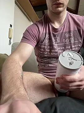 AlexSuperTramp94Model online show from April 13, 9:54 am