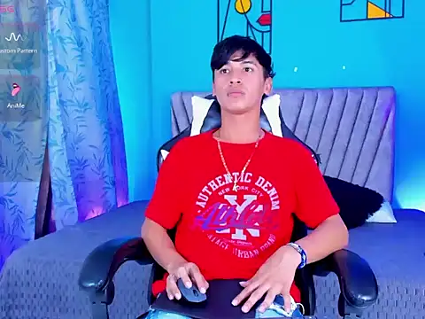 IhanKing online show from May 19, 7:20 pm