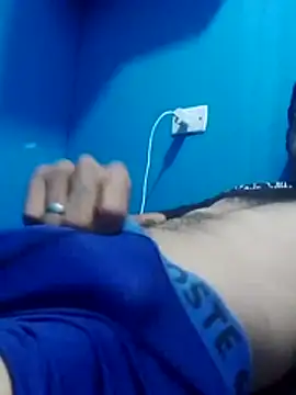 RafaelSartori online show from April 15, 1:22 pm