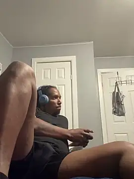 Thatyoungboy01 online show from September 15, 11:39 pm