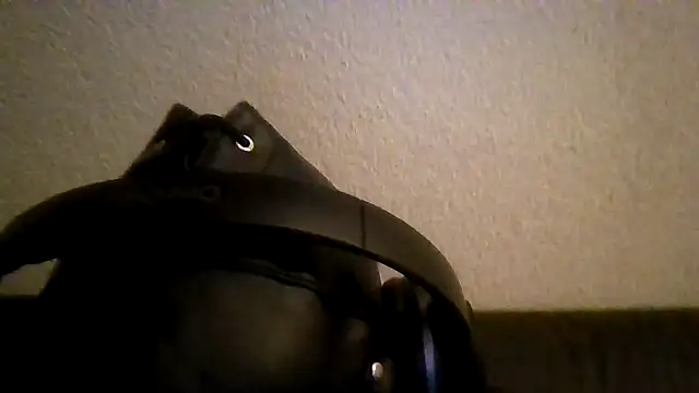 Naughty-Ssub online show from April 18, 7:07 pm