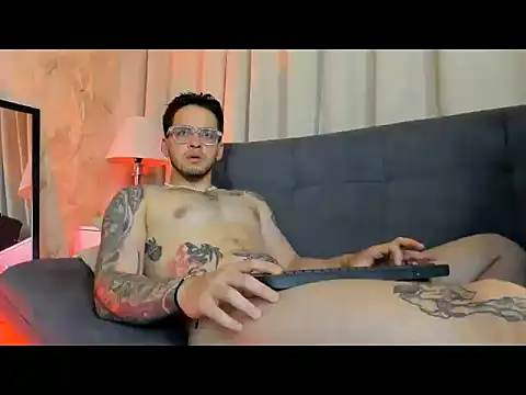 RONNY COLTON online show from May 26, 10:55 am