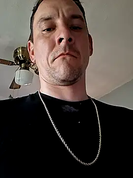 JGWntwrth86 online show from April 21, 10:49 pm