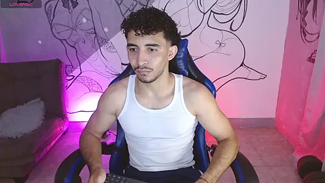 caius bigcock1 online show from May 15, 12:46 pm