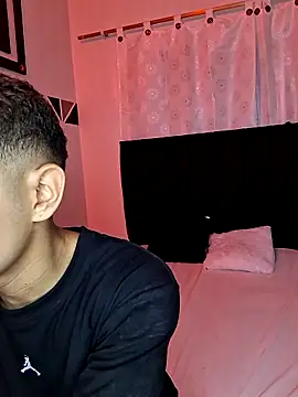 ApoloKiss  online show from April 27, 1:13 am