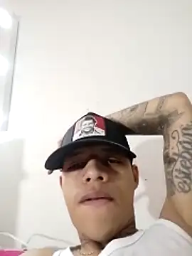 Ethan valka1 online show from April 26, 2:58 pm