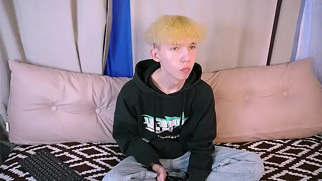 Evans Mark online show from April 28, 1:27 pm