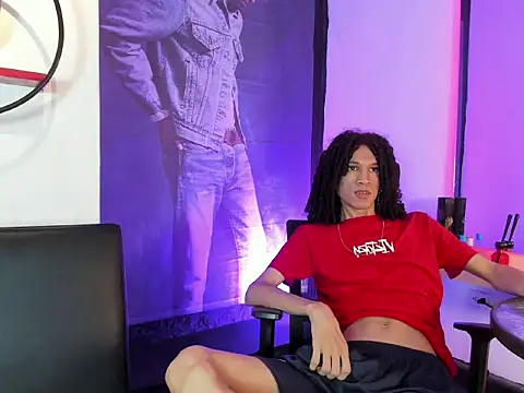 anddy hugecock online show from May 26, 1:18 pm