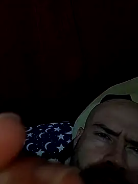 AndresvargasQ123 online show from June 24, 5:32 am
