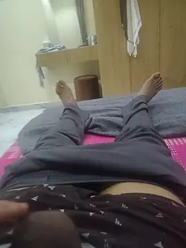 santhoshkannadaboy online show from June 18, 3:06 pm