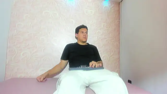 jacob schneider online show from June 1, 7:47 pm