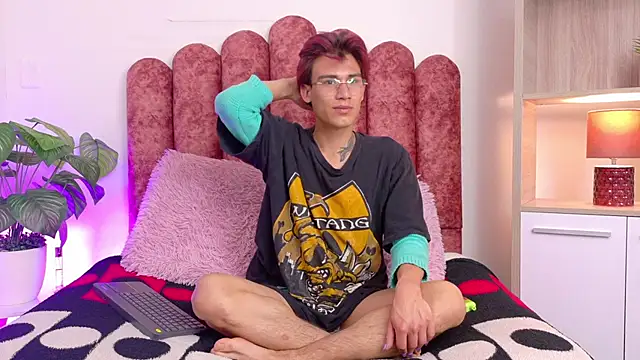 Andy Dluxe online show from May 19, 12:11 pm