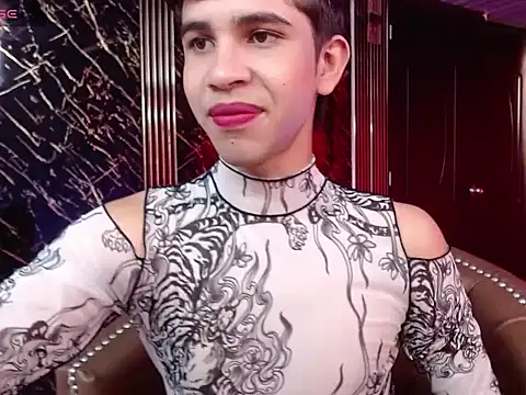 joshua saenz  online show from May 29, 7:46 pm