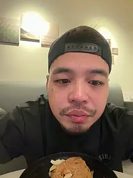 James1992 Ovo online show from June 9, 11:56 am