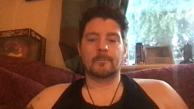 Missunderstood82 online show from May 10, 7:48 pm