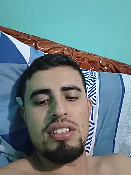 Alejo10051 online show from May 21, 3:24 am