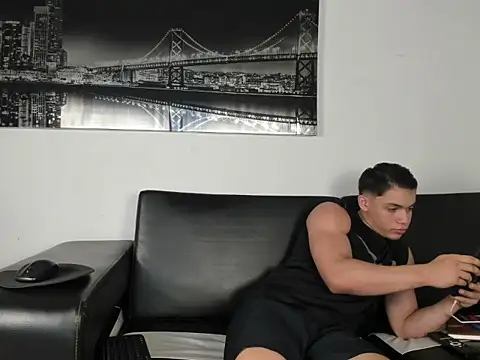 rocco gym online show from July 6, 7:38 pm