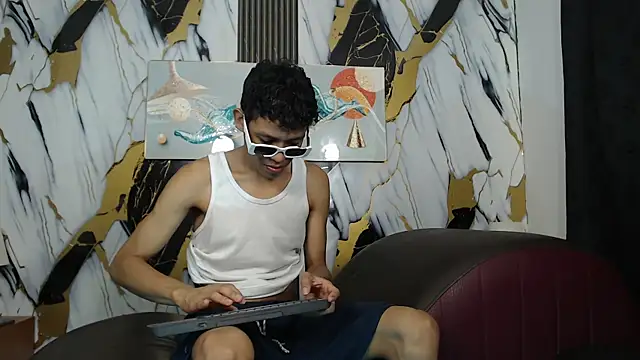 RONALDA HOT26 online show from May 30, 8:03 am