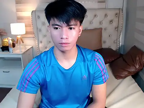 horny jamesxx online show from July 11, 5:53 am
