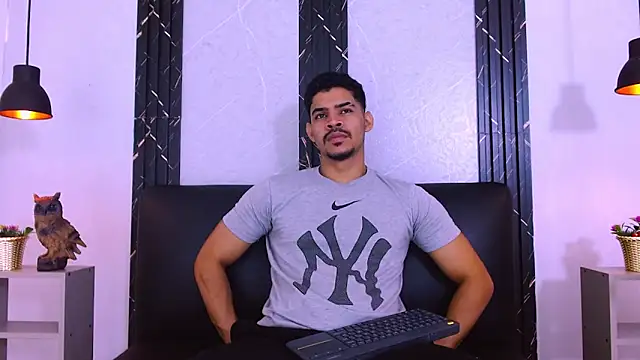 Dannesh  online show from May 28, 3:37 am