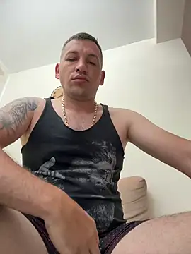ModelJJ online show from May 19, 5:35 am