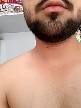 smrtboy01010 online show from May 28, 1:36 am