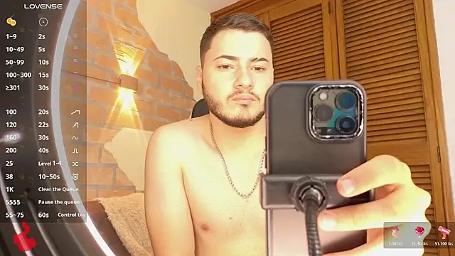 Brandon 01 online show from May 20, 7:53 pm