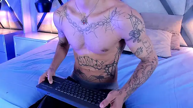 EnzoHunters online show from May 25, 3:35 am