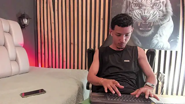 Camilo Contreras online show from July 13, 7:49 pm